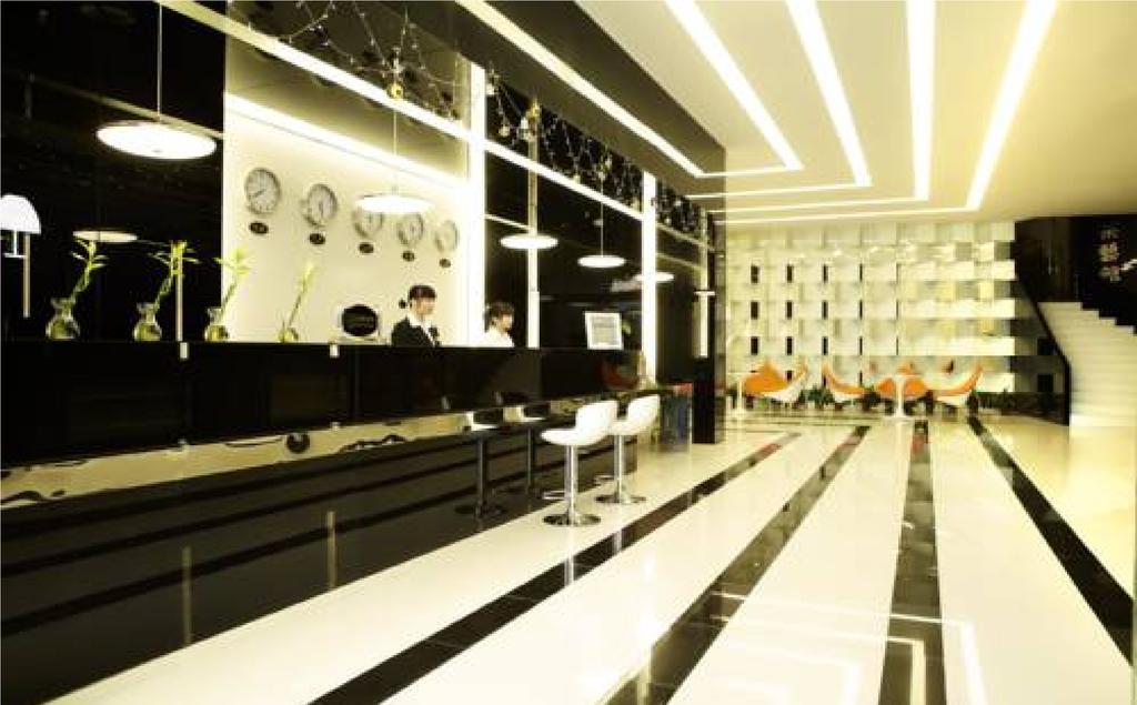 Shenzhen Luohu Art Hotel, Dongmen Shopping Center Интерьер фото